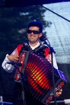 Folklorni večer_Rakek in Burja (1)